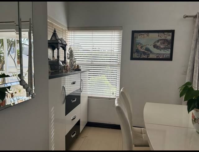 2 BEDROOM APARTMENT FOR SALE IN LA LUCIA